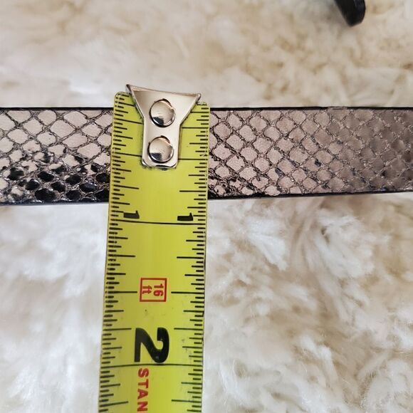 Michael Kors Women's Belt Metalic Gray 43" Length - Picture 3 of 7